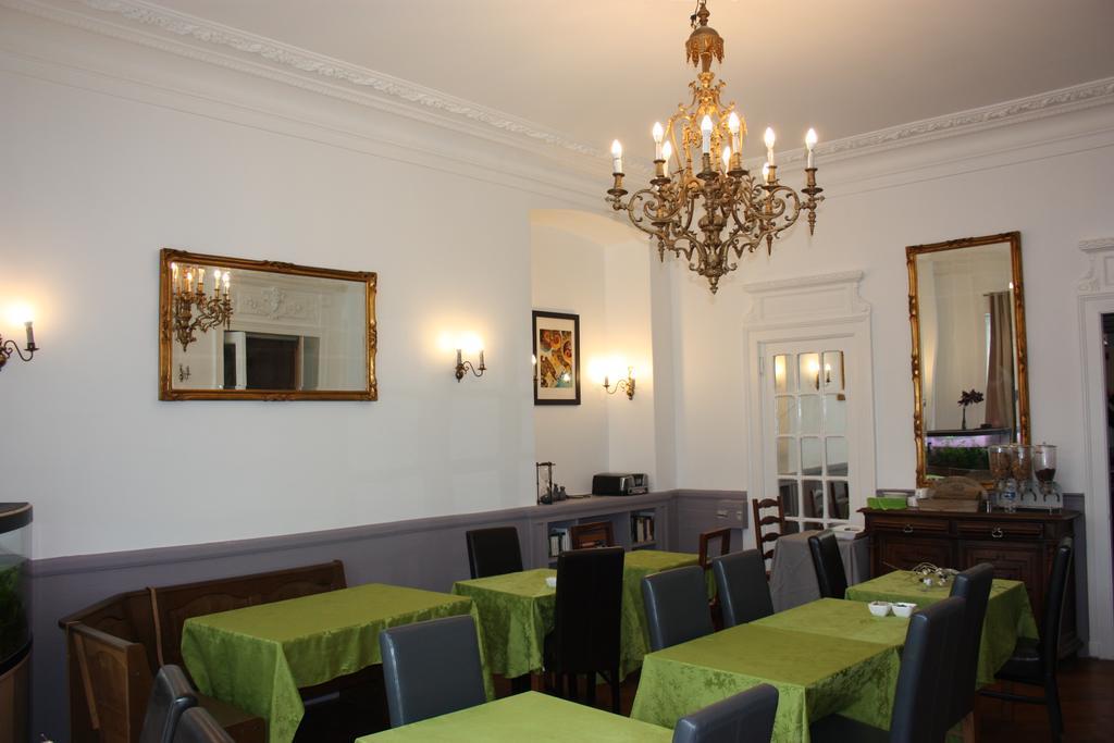 Hotel Savoy Aix-les-Bains Kültér fotó